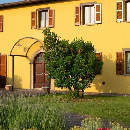 Bed & Breakfast La Casa Del Gallese 3*